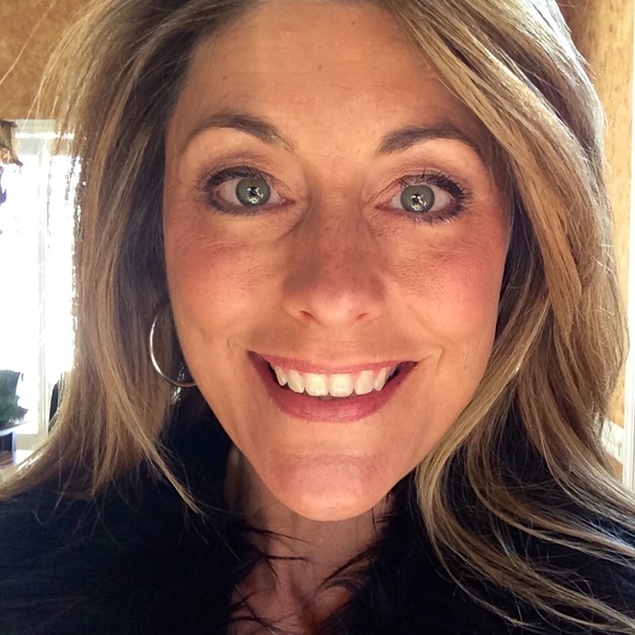 Meet your Posher, Gaye - Picture 1 of 1